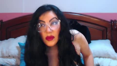 Ary online show from April 8, 1:30 am