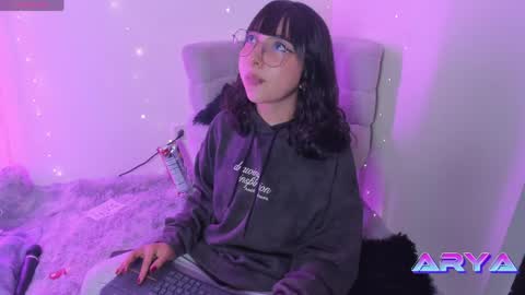 Arys online show from May 8, 2:06 am