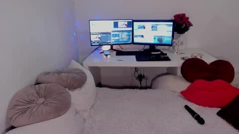 Arianacustom videos available for sale try my special  vibes 112233111222333 private copy at request online show from November 29, 12:24 pm