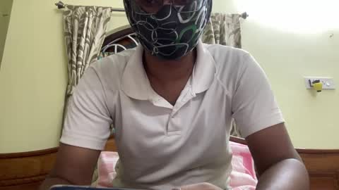 aryan_980763874 online show from May 22, 1:12 am