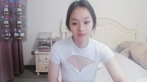 Lily online show from June 8, 3:29 am