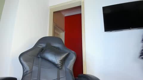 Asami online show from December 14, 11:27 am