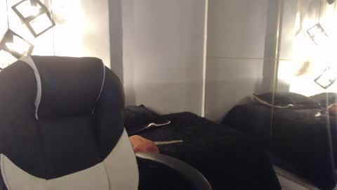 ash_kai online show from June 25, 7:52 pm
