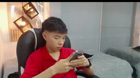 ash_kai online show from July 28, 8:52 pm