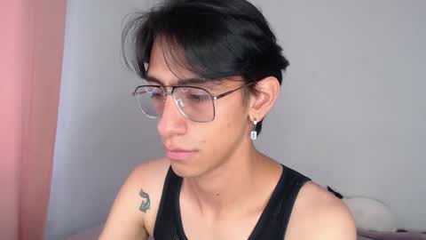 Ash online show from February 28, 5:50 pm