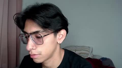 Ash online show from November 11, 1:41 am