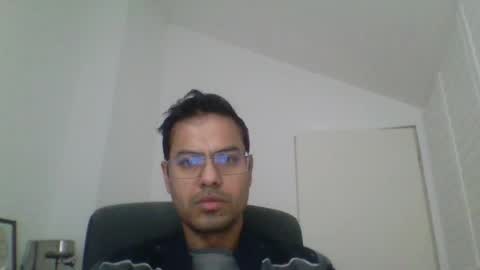 asharma1984xyz online show from April 13, 6:06 am
