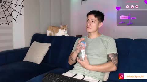 Ashley And Ryan  online show from October 28, 2:23 am