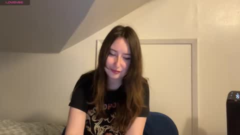 ash 3 online show from October 14, 9:18 pm