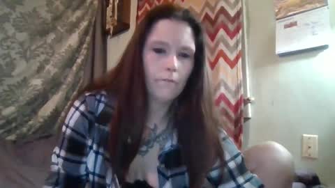 Snapshot of ashley16chris chatting on February 8, 12:39 pm black-widow99 online show from February 8, 12:39 pm