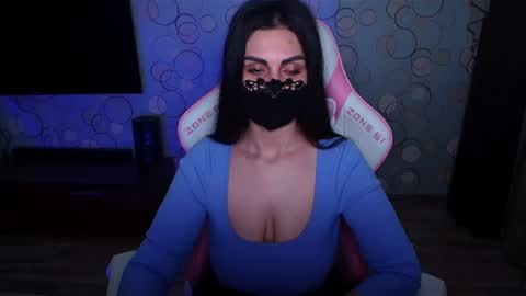   Yasmina   online show from June 30, 4:23 am
