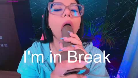 Snapshot of ashleyy18__ chatting on October 7, 2:18 am Ashleyy18 online show from October 7, 2:18 am