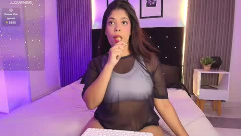    online show from September 24, 8:04 pm