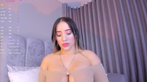 Paula Baleta  online show from February 7, 4:48 am