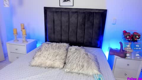 ashlye_white online show from February 20, 2:22 am