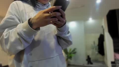 PAO   online show from April 18, 4:03 am