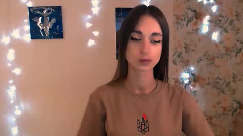 Snapshot of asia_n_ chatting on September 11, 5:31 am asia_n_ online show from September 11, 5:31 am