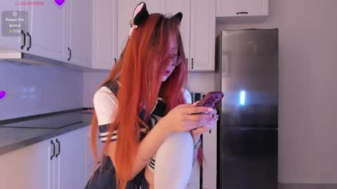 asian_loverpop online show from April 25, 3:52 am