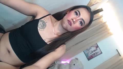 asian_ulysses online show from November 17, 11:46 am