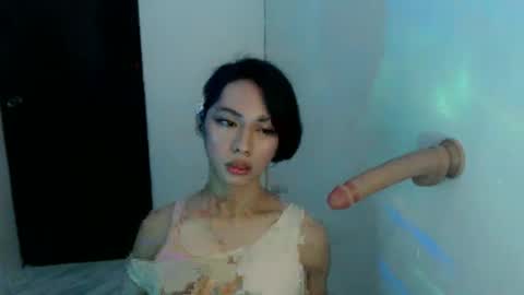 ALEXANDRA online show from April 29, 2:44 pm