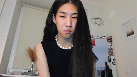 asiancvnt online show from November 17, 2:52 pm