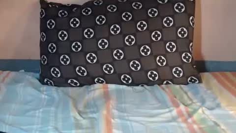 Snapshot of asiangoddezzts chatting on February 16, 11:16 pm Miss Audrey L Monel online show from February 16, 11:16 pm