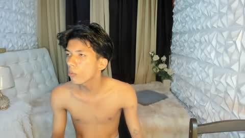 asiankingfucker online show from June 20, 12:44 pm
