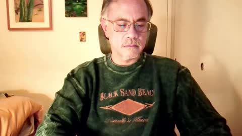 Asian Mixed Man online show from January 9, 9:53 pm