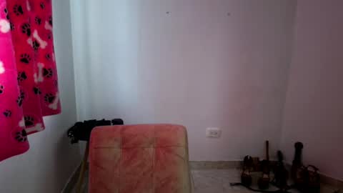 Asiri  online show from June 25, 1:49 pm