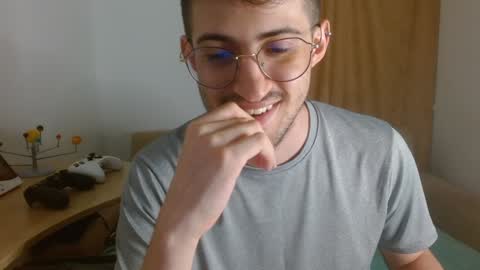 Insta Asmodq online show from February 7, 7:07 am