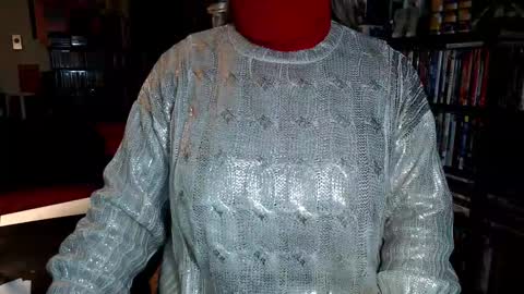 Aspen Vale online show from December 19, 3:07 pm