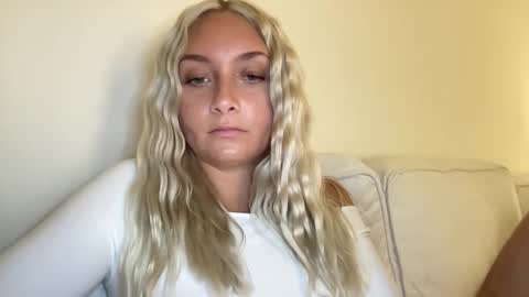 Aspen Aries online show from March 4, 1:12 am