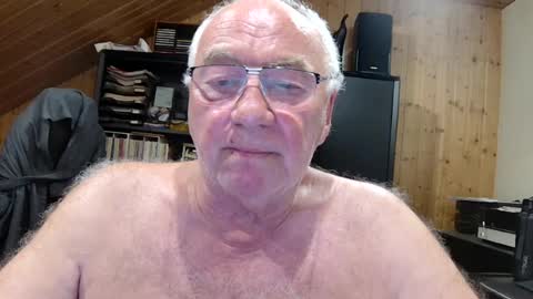 asusandy online show from June 23, 11:11 pm