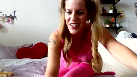at_your_service_daddy online show from June 10, 6:29 pm