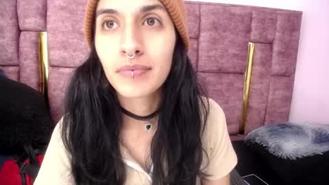 COLOMBIA online show from May 21, 4:52 am