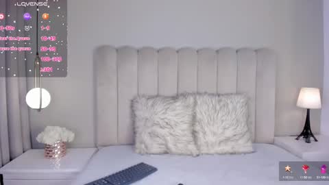 Snapshot of atenea_roberts chatting on September 16, 5:38 pm ATENEA ROBERTS Sofia online show from September 16, 5:38 pm