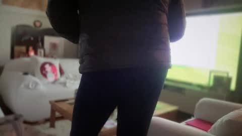 atizamen online show from December 6, 7:04 am