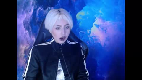 Aubrey online show from January 20, 1:32 pm