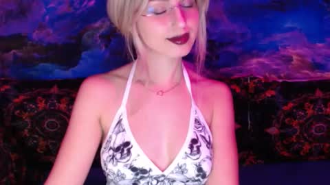 Aubrey online show from January 15, 9:01 pm