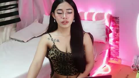 Audrey online show from October 8, 2:30 am