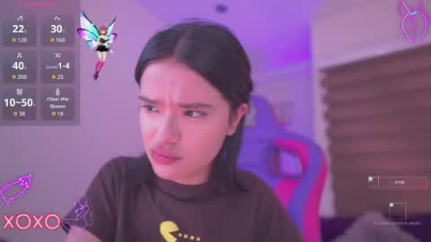 Snapshot of aura_rouss chatting on September 30, 1:10 pm aura_rouss online show from September 30, 1:10 pm