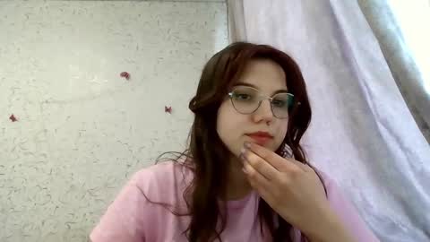 Kiara Xanthe online show from May 1, 11:59 am