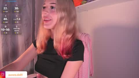 A U R O R A   online show from November 18, 1:19 am