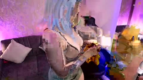 Aurora online show from April 2, 10:27 pm