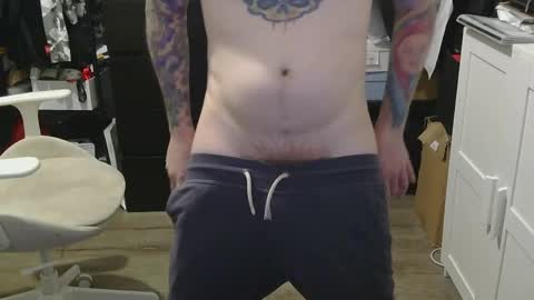 ausmopolitan online show from April 21, 1:42 am