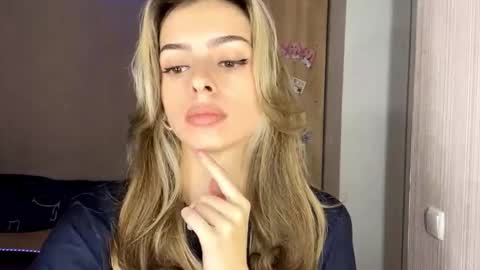 Nika online show from November 9, 3:48 pm