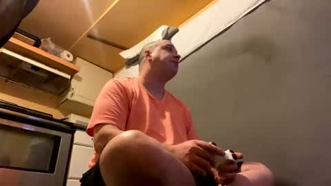 Auz online show from January 1, 3:13 am