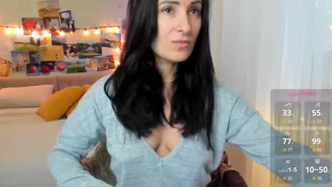 Ava online show from September 18, 4:16 am