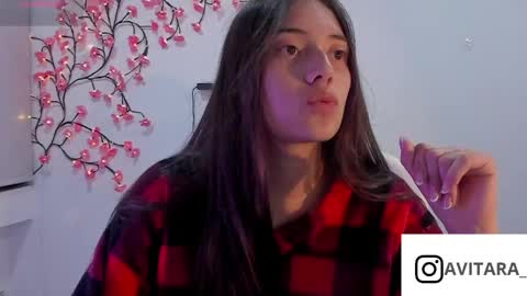              online show from May 18, 1:37 am