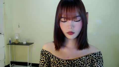 Vye online show from July 2, 1:49 pm
